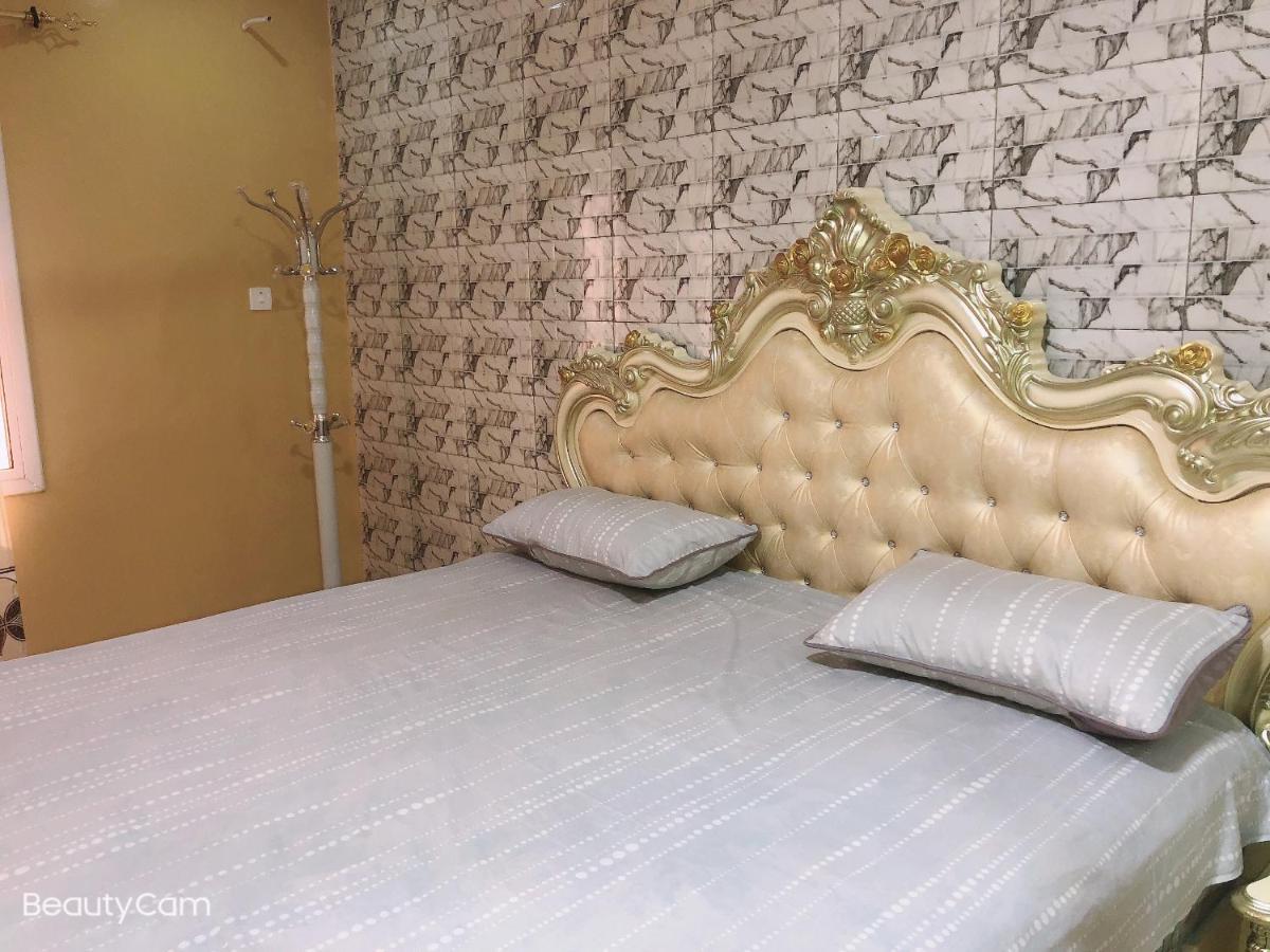 Awamuulamin Manneh Guest House Abuko Экстерьер фото