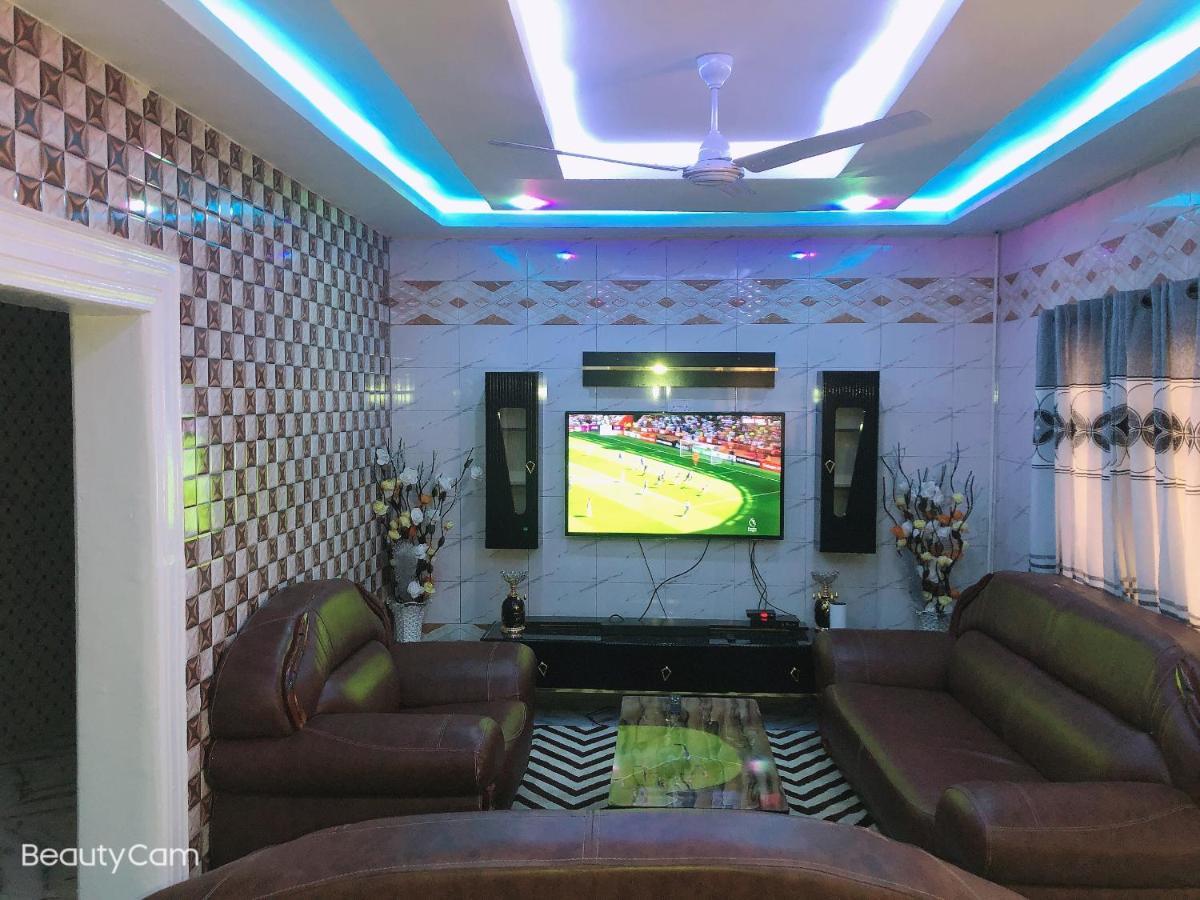 Awamuulamin Manneh Guest House Abuko Экстерьер фото