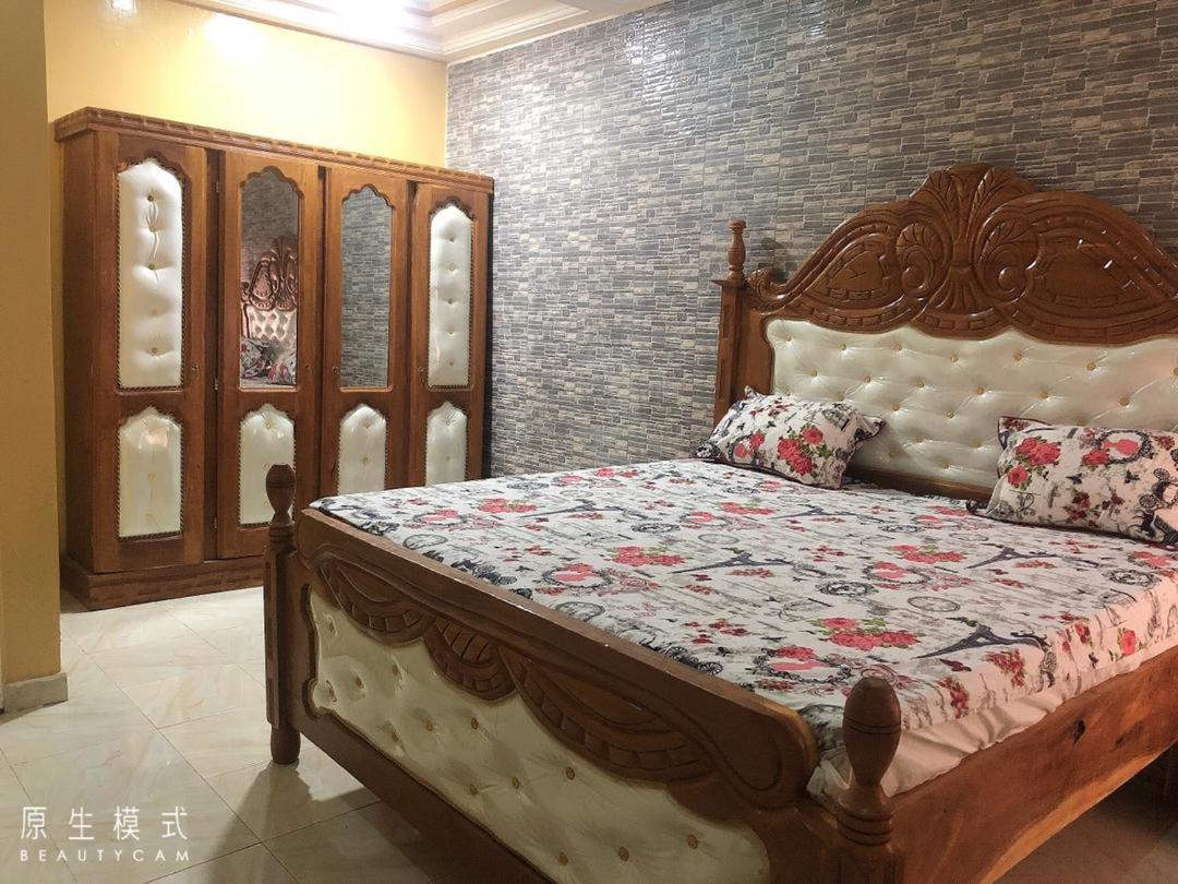 Awamuulamin Manneh Guest House Abuko Экстерьер фото